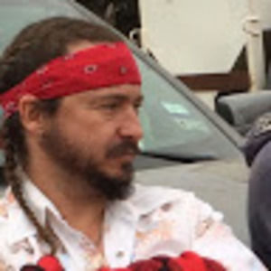 Meet your Posher, Casey